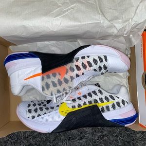 Womens Nike Metcon 7